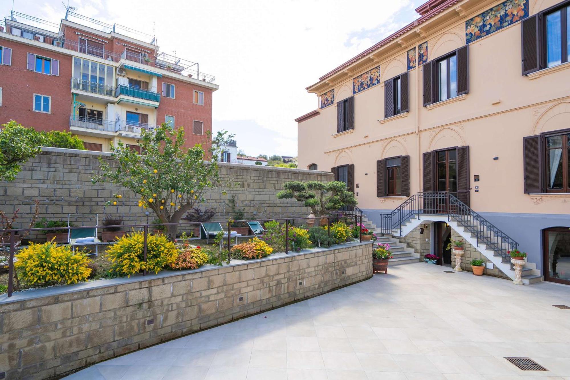 Villa Agostino Luxury B&B Vico Equense Exterior photo