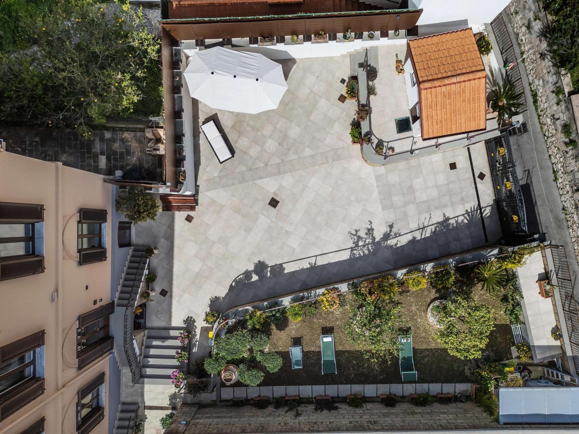 Villa Agostino Luxury B&B Vico Equense Exterior photo
